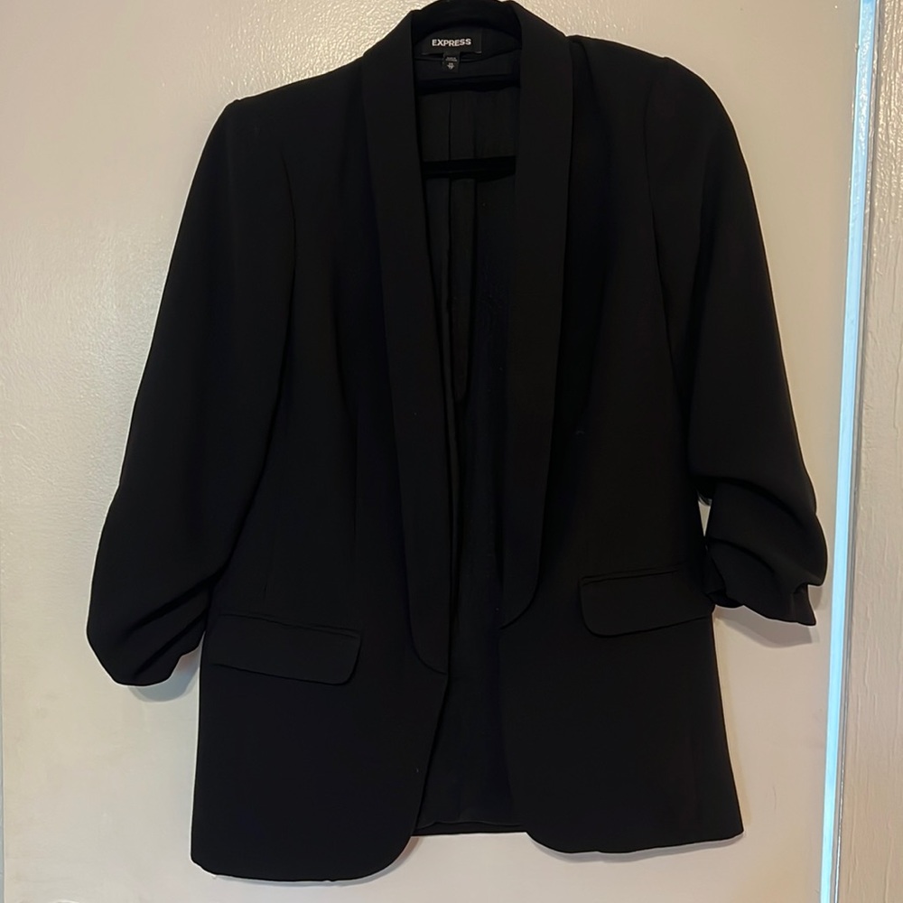Express 3/4 “ruffled” sleeve Blazer